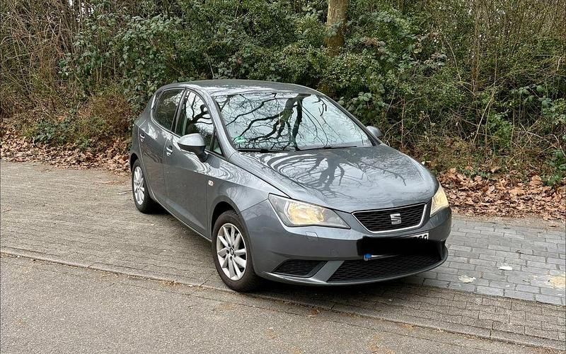 Gebraucht Seat Ibiza Style 86 PS (63 kW) 2014 Grau Limousine
