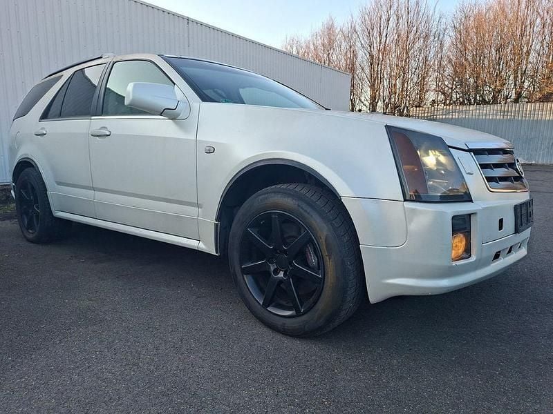 Gebraucht Cadillac SRX 325 PS (239 kW) 2004 Weiß SUV