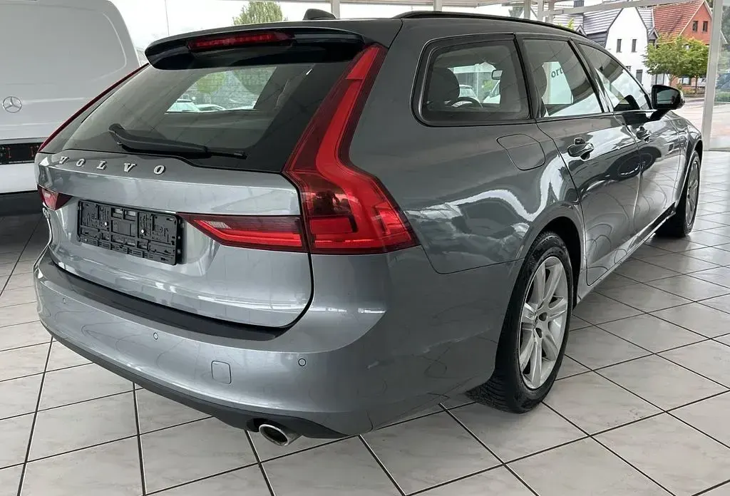Gebraucht Volvo V90 Kinetic 150 PS (110 kW) 2017 Grau Kombi