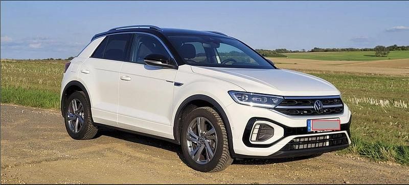 Weiß Gebraucht 2024 VW T-Roc R-line SUV | 32.100 € (Fairer Preis) - Bild 1/4