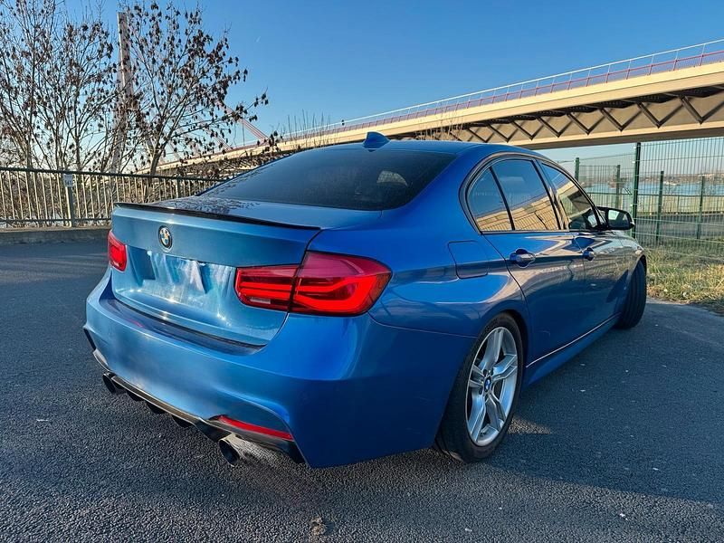 Blau Gebraucht 2012 BMW 335 M Performance Limousine | 15.400 € (Guter Preis) - Bild 1/4