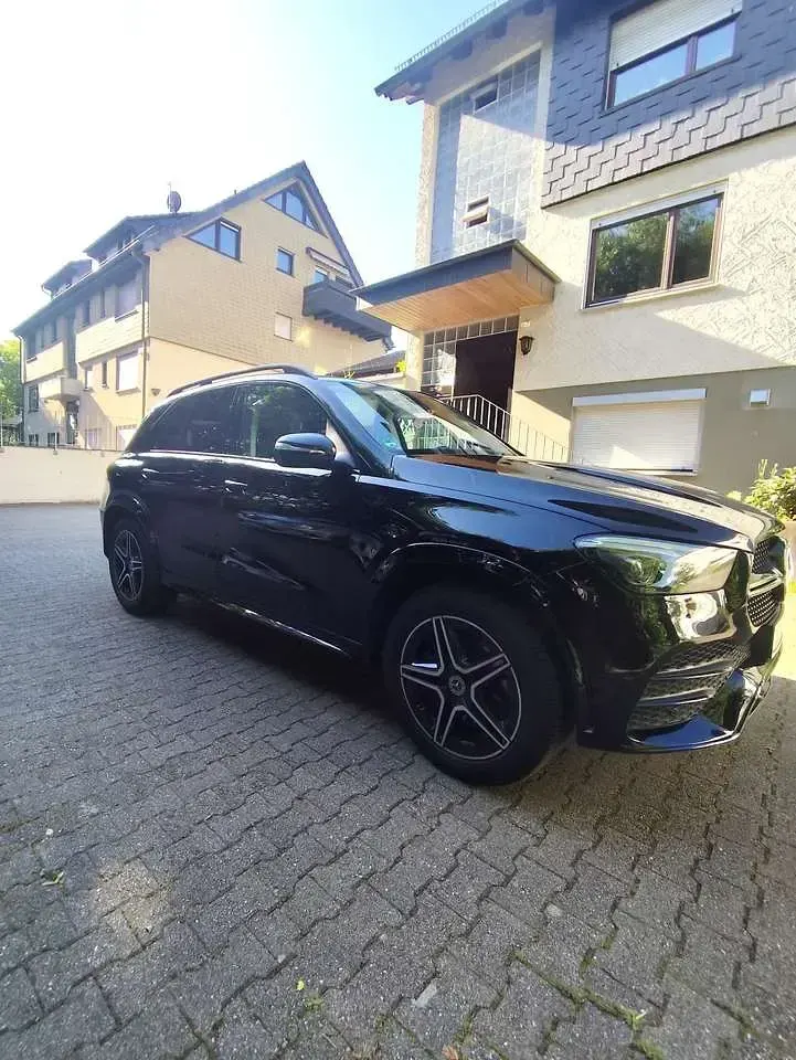 Gebraucht Mercedes GLE300 245 PS (180 kW) 2019 SUV