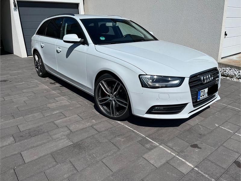 Weiß Gebraucht 2013 Audi A4 Ambition Kombi | 12.500 € (Teuer) - Bild 1/4