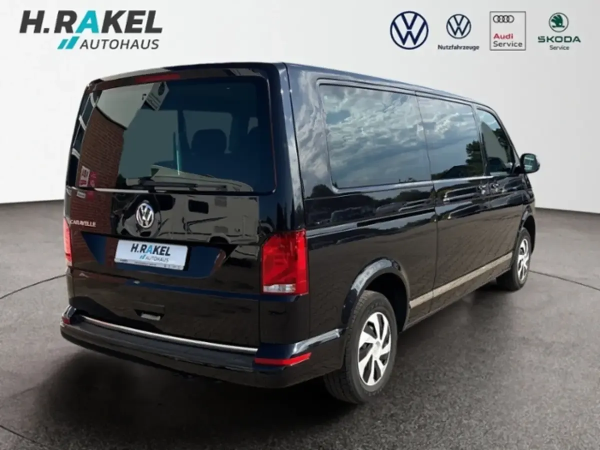 Gebraucht VW Caravelle Comfortline 150 PS (110 kW) 2021 Schwarz Van
