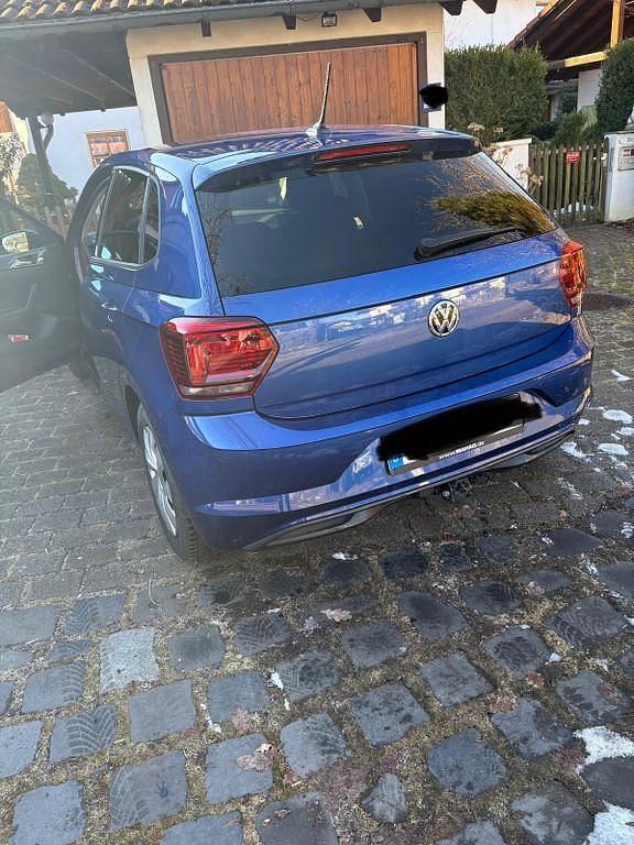 Gebraucht VW Polo Comfortline 116 PS (85 kW) 2019 Blau Kleinwagen