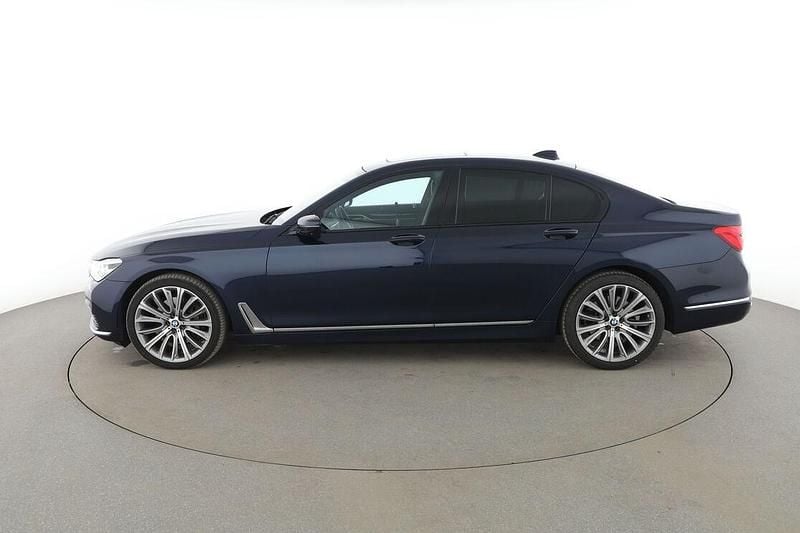 Gebraucht BMW 740 320 PS (235 kW) 2018 Blau Limousine