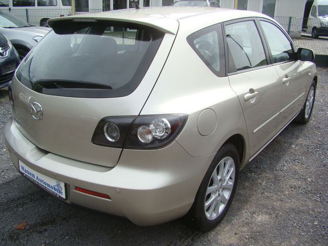 Gebraucht Mazda 3 Active 105 PS (77 kW) 2008 Beige metallic Limousine