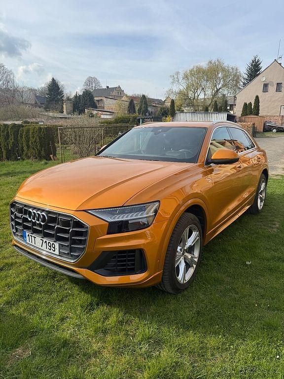 Orange Gebraucht 2019 Audi Q8 Ambiente SUV | 51.360 € (Guter Preis) - Bild 1/4