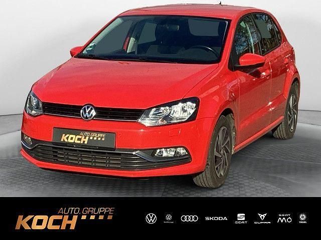 Rot Gebraucht 2017 VW Polo Sound Limousine | 9.430 € (Guter Preis) - Bild 1/4
