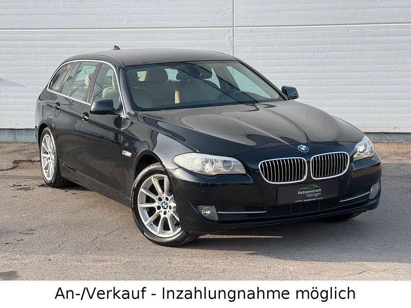 Gebraucht BMW 520 184 PS (135 kW) 2012 Schwarz Kombi