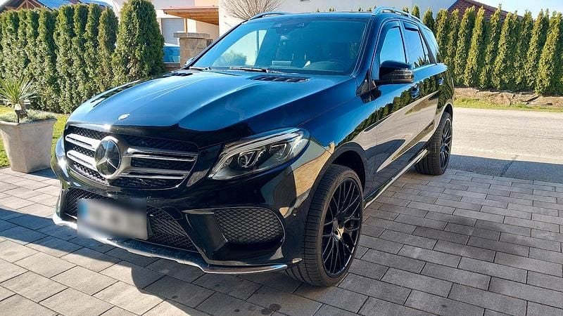 Gebraucht Mercedes GLE350 258 PS (189 kW) 2017 Schwarz SUV