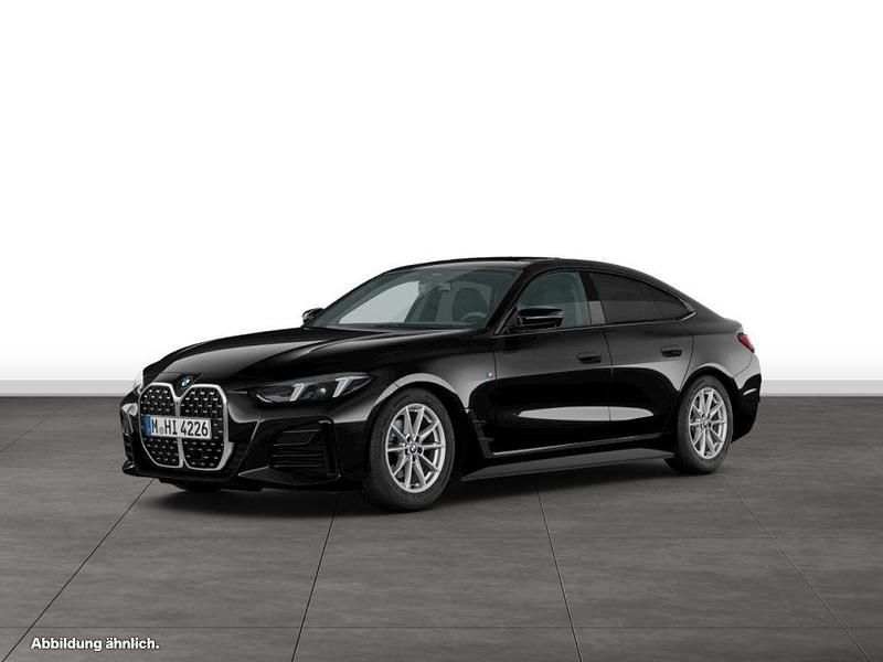 Black sapphire metallic Gebraucht 2025 BMW 420 Gran Coupé Comfort Edition Coupé | 52.444 € (Etwas zu teuer) - Bild 1/2