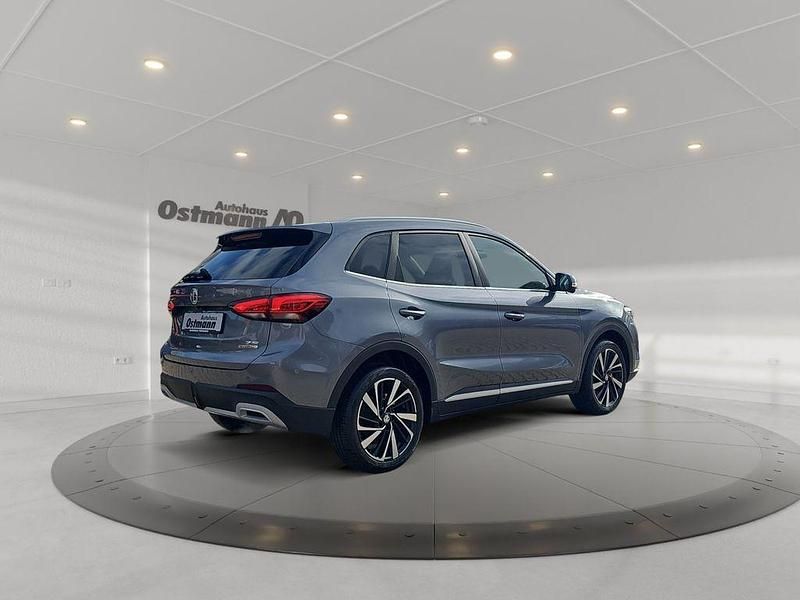 Gebraucht MG ZS Luxury 102 PS (75 kW) 2026 Grau SUV