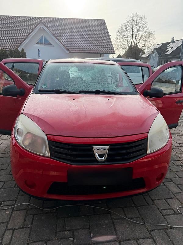 Gebraucht Dacia Sandero 74 PS (54 kW) 2009 Rot Limousine
