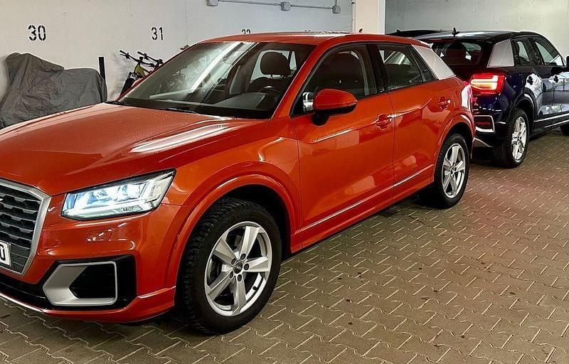 Gebraucht Audi Q2 Sport 150 PS (110 kW) 2017 Orange SUV