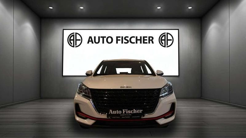 Neu DFSK Fengon 106 PS (77 kW) 2025 Schwarz Limousine