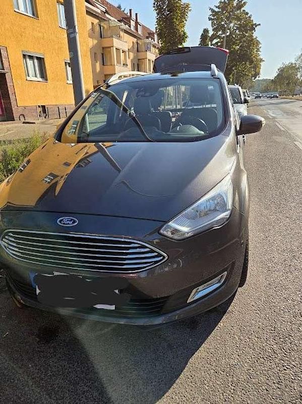 Grau Gebraucht 2015 Ford Grand C-Max Titanium Van / Kleinbus | 8.500 € (Superpreis) - Bild 1/4