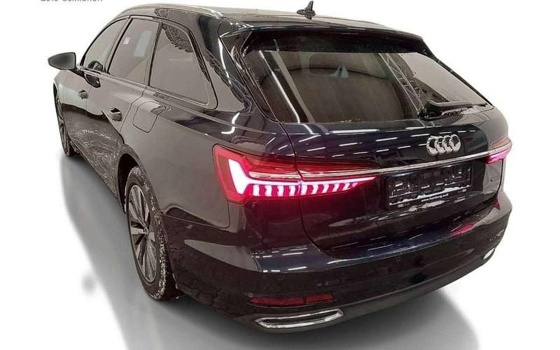 Gebraucht Audi A6 S-Line 299 PS (219 kW) 2022 Firmamentblau (metallic) Kombi