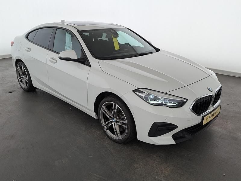 Używany BMW 220 Advantage 190 KM (139 kW) 2021 Biały Coupe
