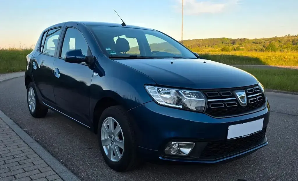 Gebraucht Dacia Sandero 73 PS (53 kW) 2019 Blau Limousine