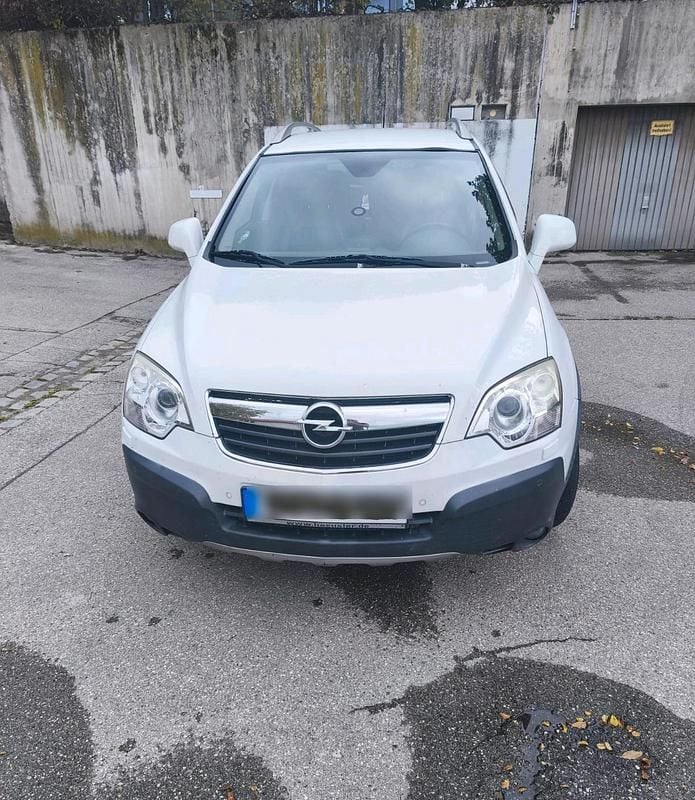 Weiß Gebraucht 2010 Opel Antara SUV | 2.200 € - Bild 1/4