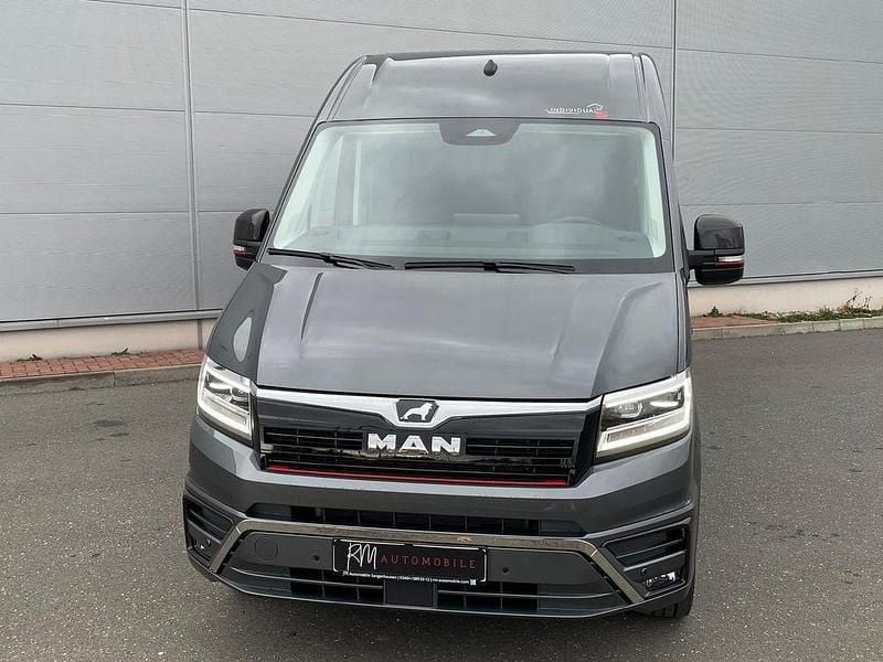 Neu MAN TGE 205 PS (150 kW) 2025 Indiumgrau metallic Van