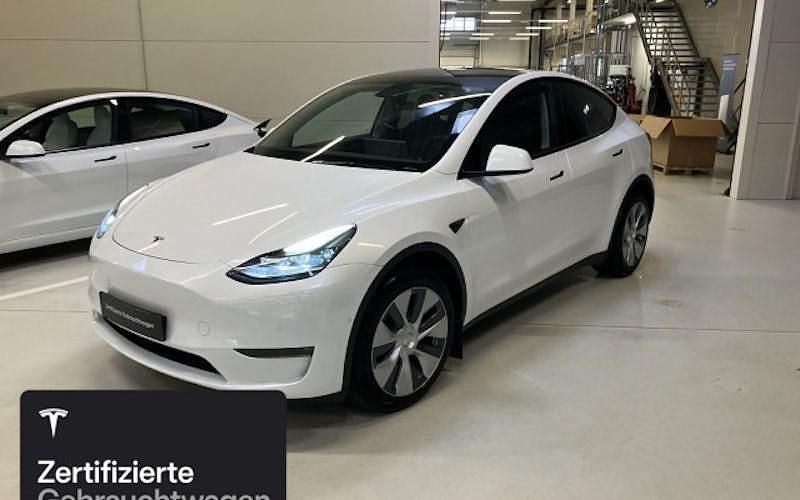 Gebraucht Tesla Model Y 273 kW (372 PS) 2022 Weiß SUV