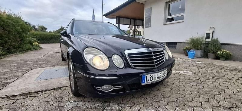 Schwarz Gebraucht 2006 Mercedes E280 Kombi | 2.250 € (Guter Preis) - Bild 1/4