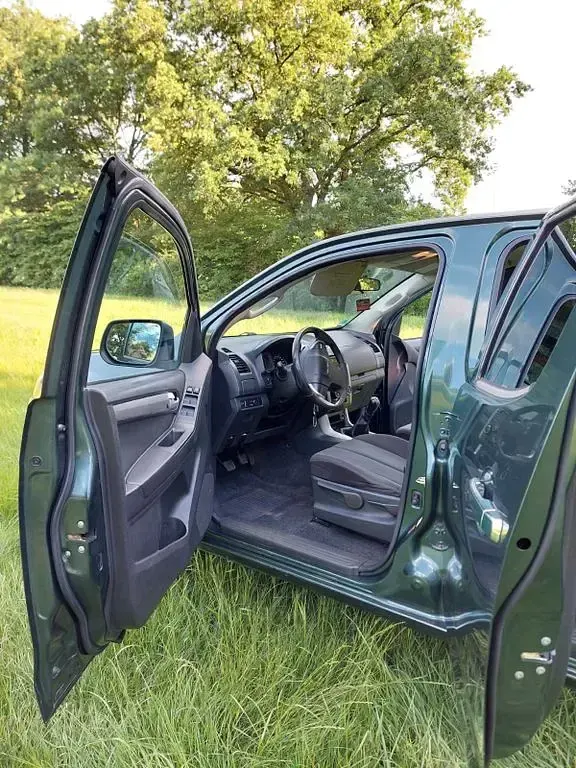 Gebraucht Isuzu D-Max 163 PS (119 kW) 2012 Grün Pickup