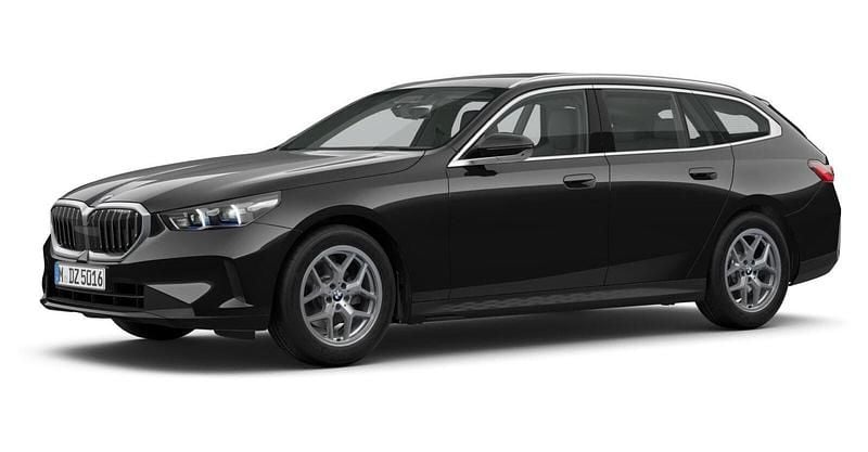 Gebraucht BMW 520 Comfort Edition 197 PS (144 kW) 2025 Schwarz Kombi