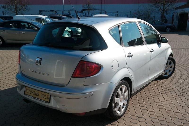 Second-hand Seat Toledo Reference 140 CP (102 kW) 2006 Hatchback