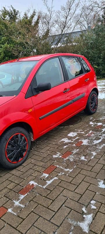 Gebraucht Ford Fiesta 80 PS (58 kW) 2006 Rot Kleinwagen