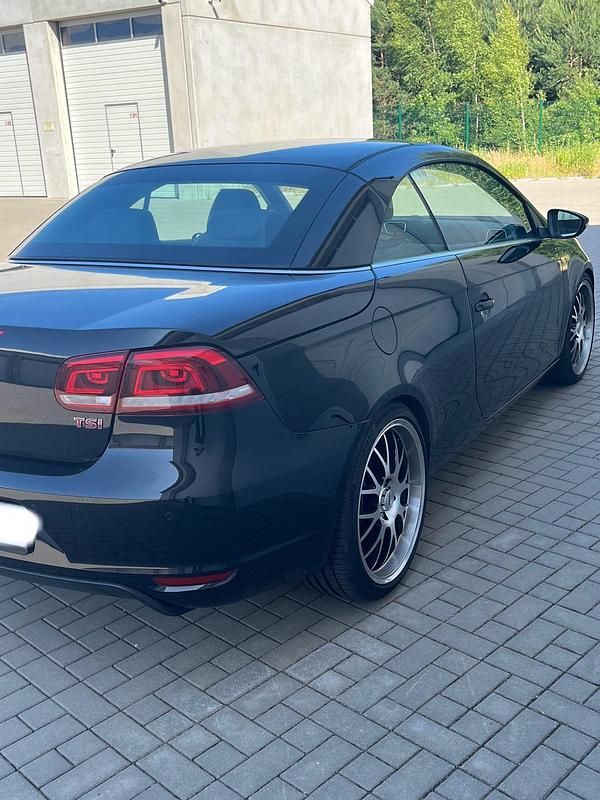 Usata VW Eos 160 CV (117 kW) 2013 Nero Cabrio
