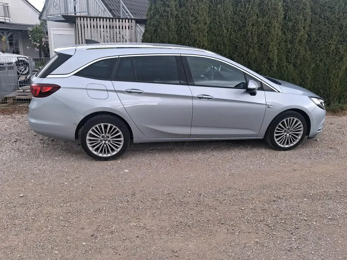 Gebraucht Opel Astra 125 PS (91 kW) 2016 Andere farben Kombi