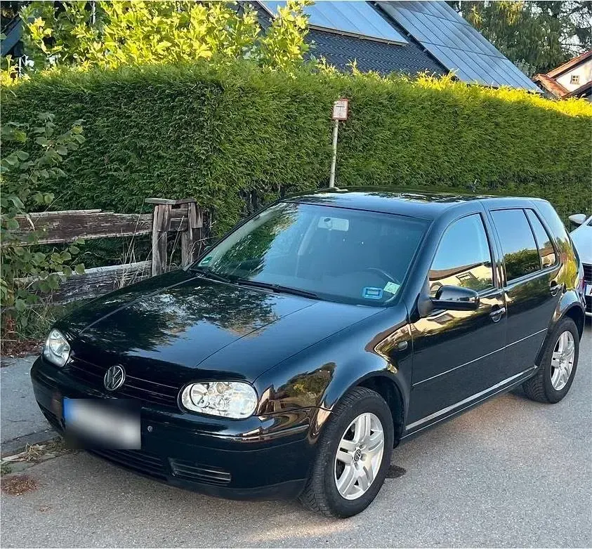 Gebraucht VW Golf IV 131 PS (96 kW) 2003 Schwarz Limousine