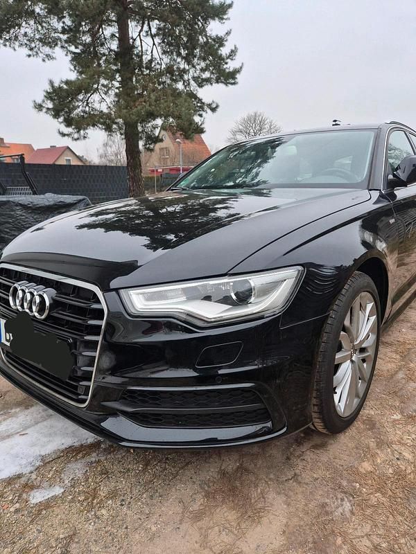 Gebraucht Audi A6 162 PS (119 kW) 2014 Schwarz Kombi