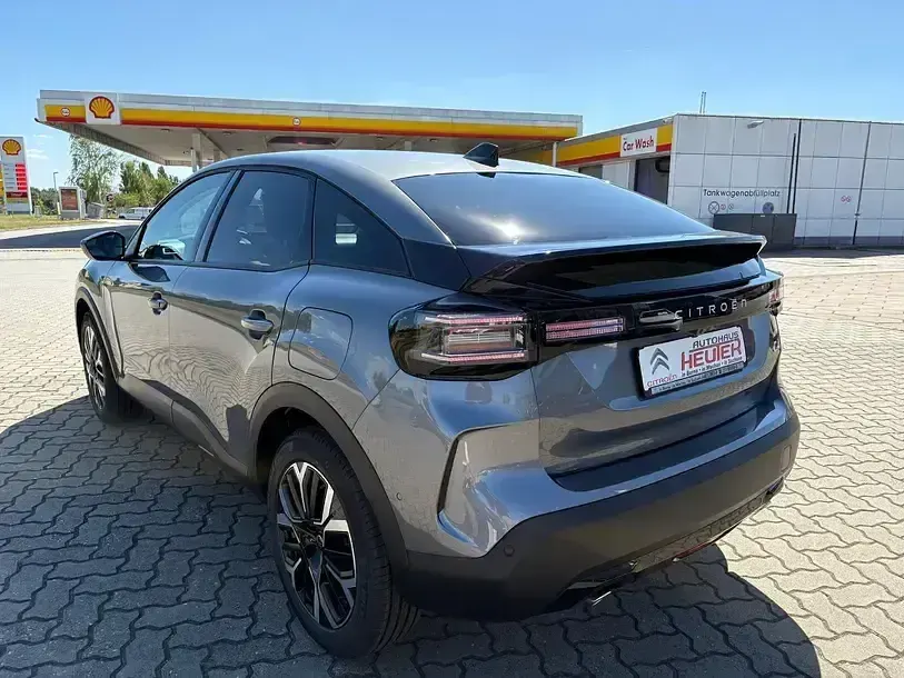 Gebraucht Citroën C4 145 PS (106 kW) 2025 Mercure grau Limousine