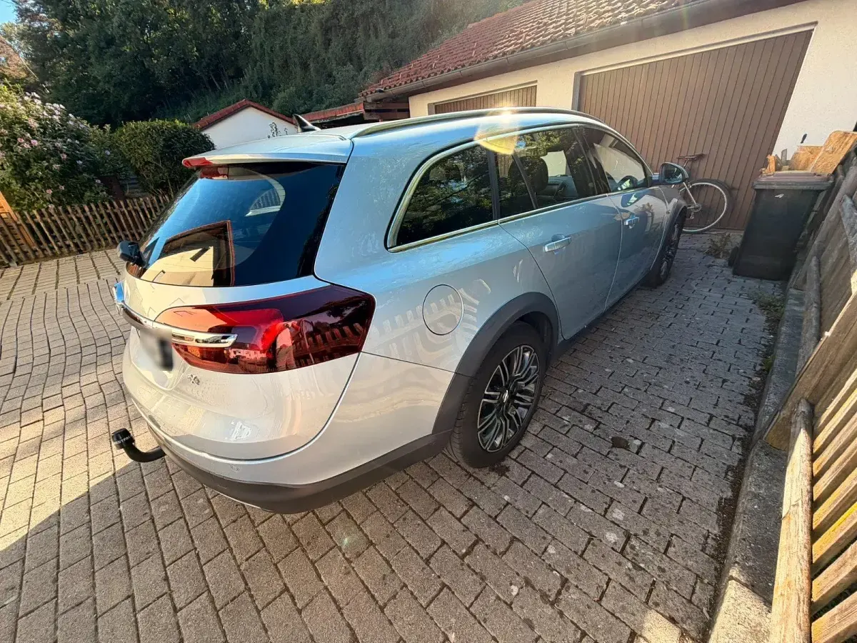 Gebraucht Opel Insignia Country Tourer 163 PS (119 kW) 2014 Kombi