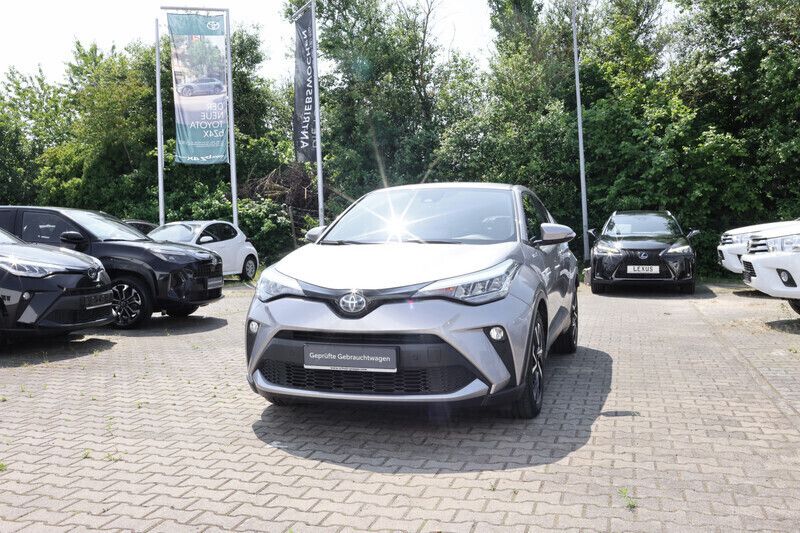 Metalstreamgrau metallic Gebraucht 2021 Toyota C-HR Team SUV | 23.990 € (Fairer Preis) - Bild 1/4
