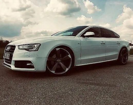 Weiß Gebraucht 2013 Audi A5 Sportback Sport Kleinwagen | 19.400 € (Teuer) - Bild 1/4