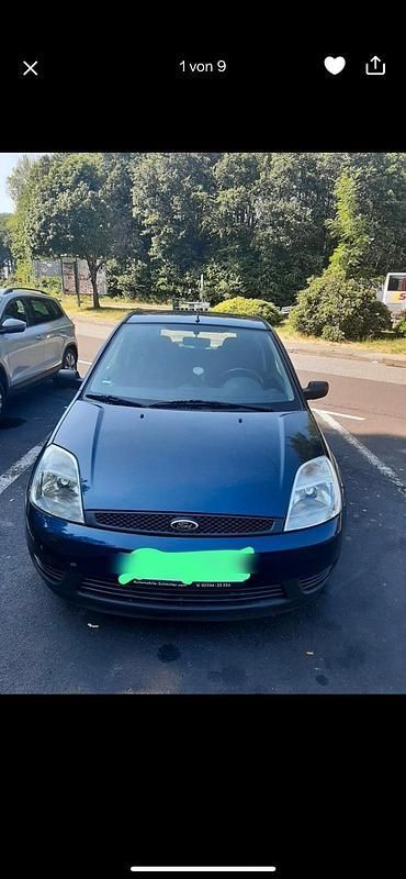 Blau Gebraucht 2004 Ford Fiesta Kleinwagen | 1.350 € (Guter Preis) - Bild 1/4
