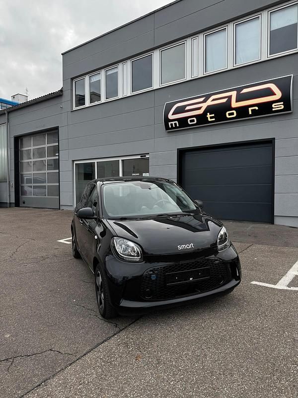 Gebraucht Smart ForFour Electric Drive 60 kW (82 PS) 2020 Schwarz Kleinwagen
