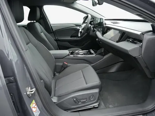 Gebraucht Audi A6 e-tron Ambiente 210 kW (286 PS) 2025 Magnetgrau Limousine