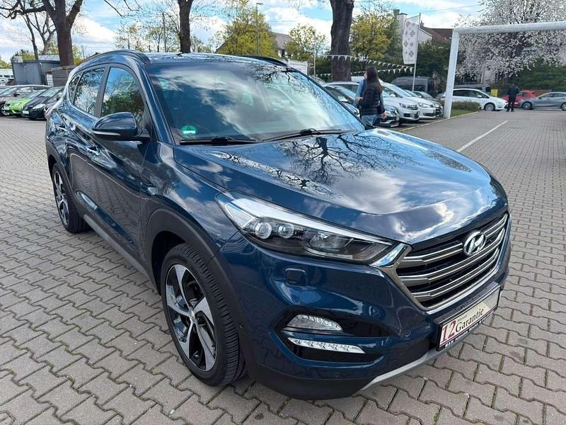 Second-hand Hyundai Tucson 177 CP (130 kW) 2017 Albastru SUV