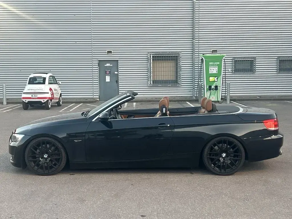 Gebraucht BMW 335 Cabriolet Performance 306 PS (225 kW) 2008 Schwarz Cabrio