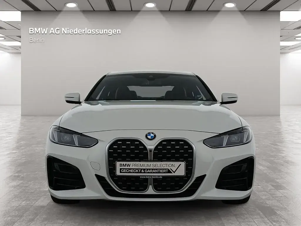 Gebraucht BMW 430 M Sport 245 PS (180 kW) 2025 Weiß Coupé