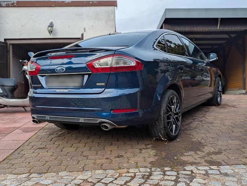 Gebraucht Ford Mondeo Titanium X 203 PS (149 kW) 2014 Blau Limousine
