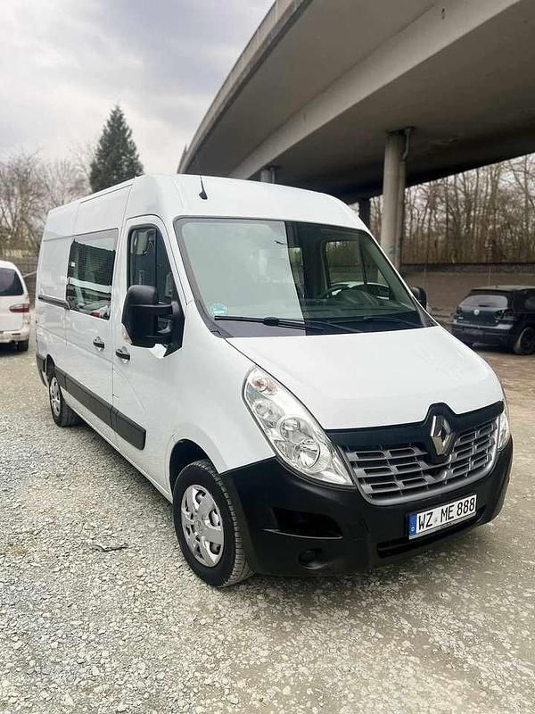 Weiß Gebraucht 2018 Renault Master Van | 15.999 € (Etwas zu teuer) - Bild 1/4