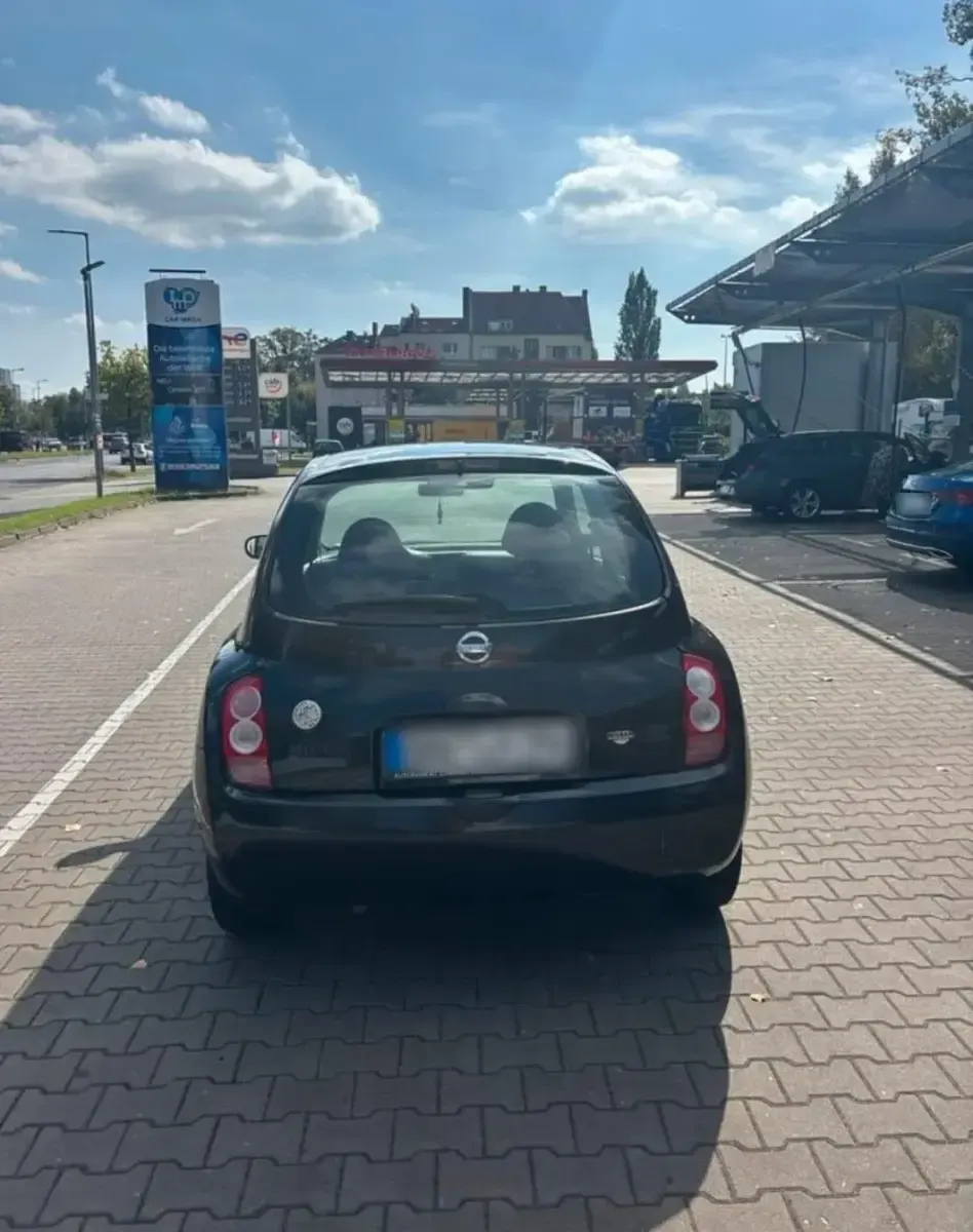 Gebraucht Nissan Micra 65 PS (47 kW) 2004 Schwarz Kleinwagen