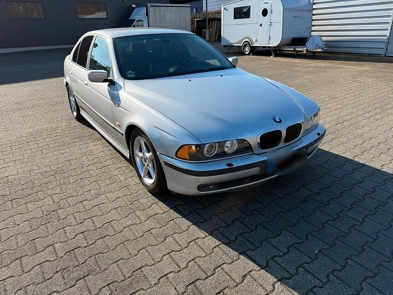 Gebraucht BMW 535 245 PS (180 kW) 1998 Silber Limousine